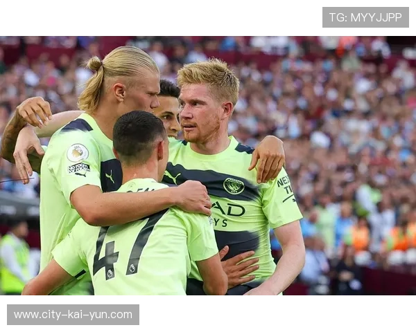 哈兰德连续4场主场梅开二度，跻身英超历史前三，哈兰德德甲首秀