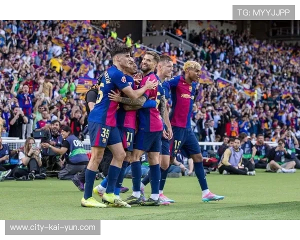 皇马与巴萨女足对决再度点燃德比火药桶